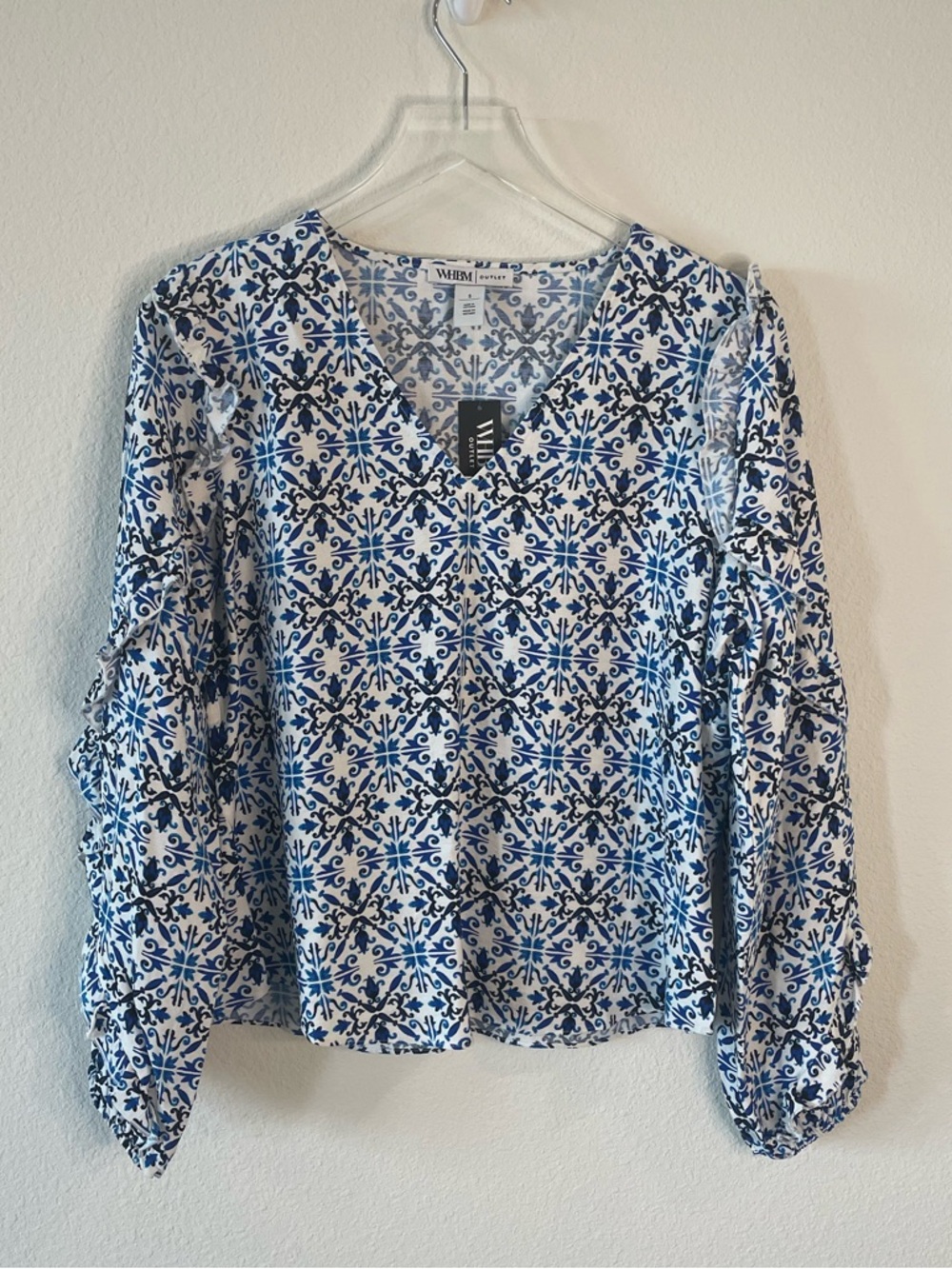 White House Black Market Blue & White Cobalt Tiles Ruffle Sleeve Blouse NWT